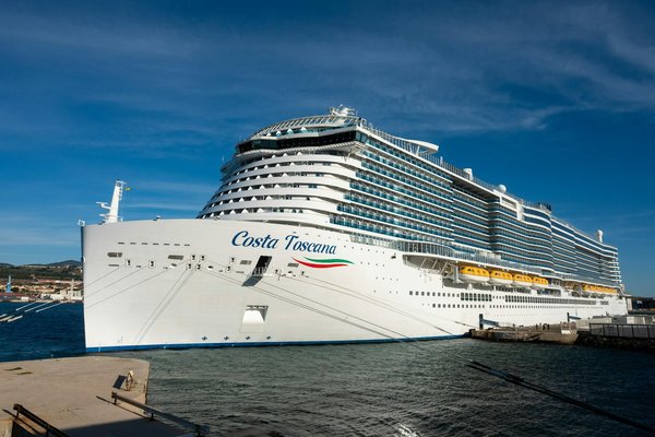 Comment organiser des vacances en Norvège avec des excursions en kayak dans les fjords et des randonnées glaciaires?