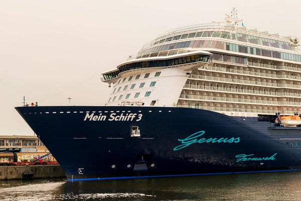 Comment organiser un voyage pour découvrir les traditions de la poterie au Japon?